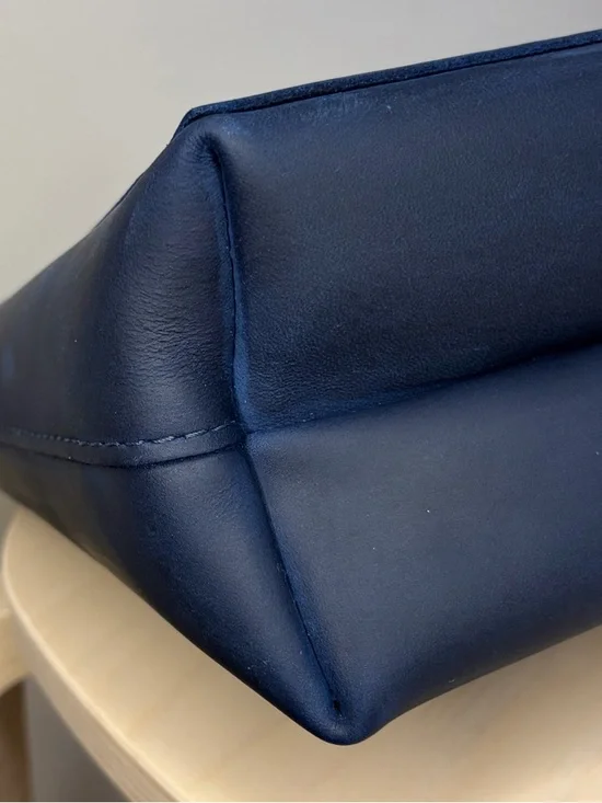 Portland Leather Mini Crossbody Tote Deep Water Blue EUC - Picture 12 of 15